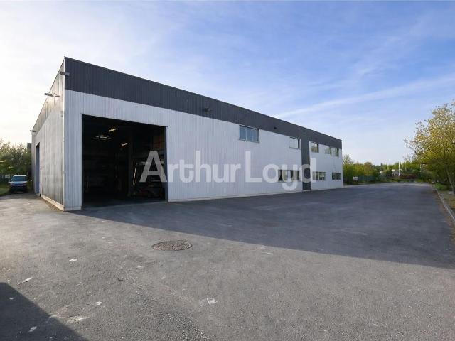 Local Commercial location à Douai, Orchies