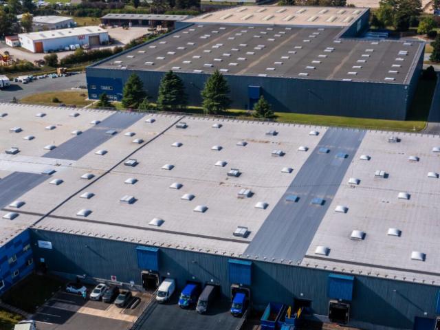 Local Commercial location à Orléans, Ormes