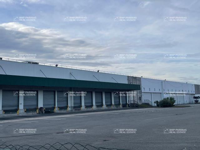 Local Commercial location à Orléans, Ormes