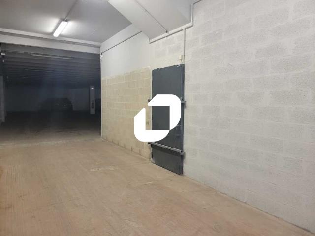 Local Commercial location à Palaiseau, Champlan