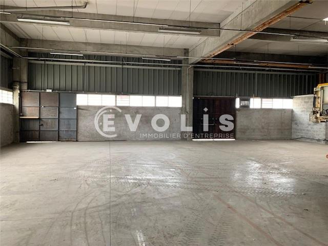 Local Commercial location à Bordeaux, Pessac