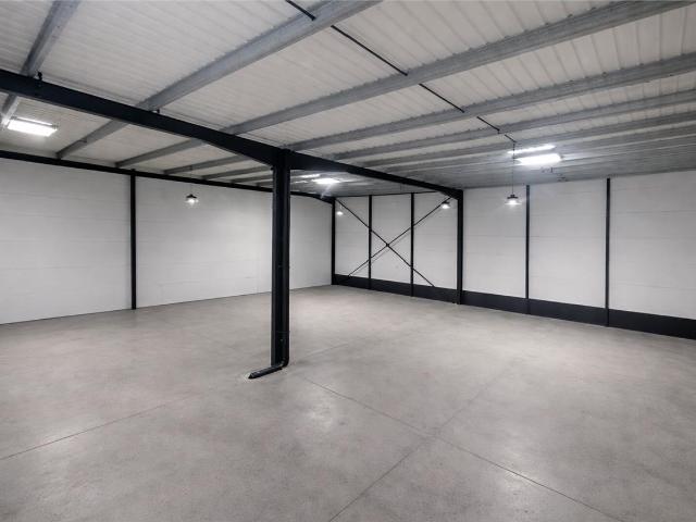 Local Commercial location à Toulouse, Plaisance-du-touch