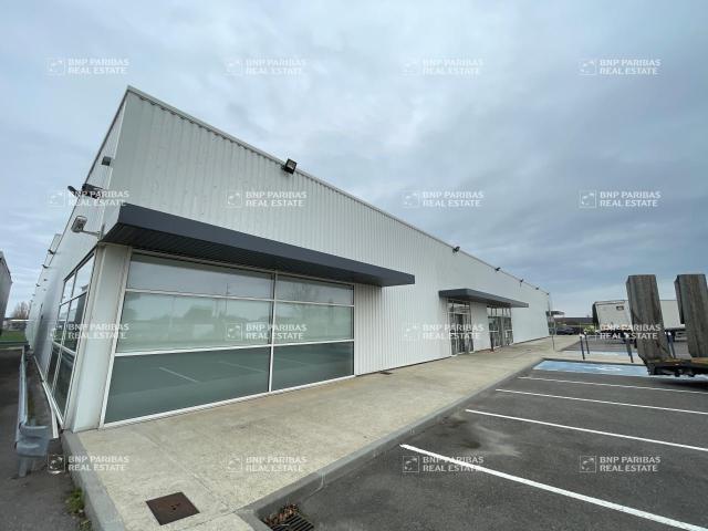 Local Commercial location à Toulouse, Plaisance-du-touch