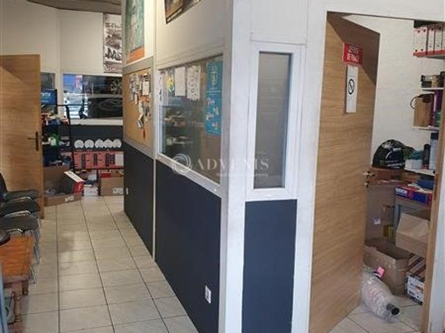 Local Commercial location à Nancy, Phlin