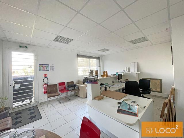 Local Commercial location à Toulouse, Quint-fonsegrives