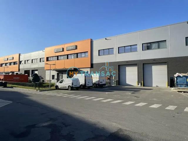Local Commercial location à Bobigny, Romainville