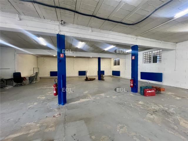 Local Commercial location à Bobigny, Romainville