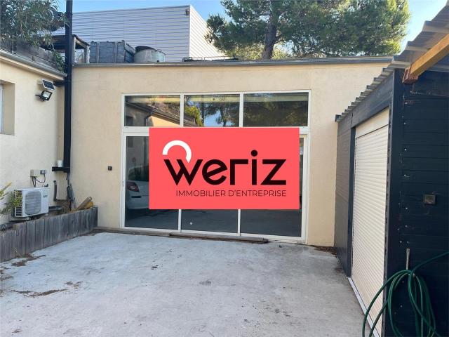Local Commercial location à Marseille, Roquefort-la-bédoule