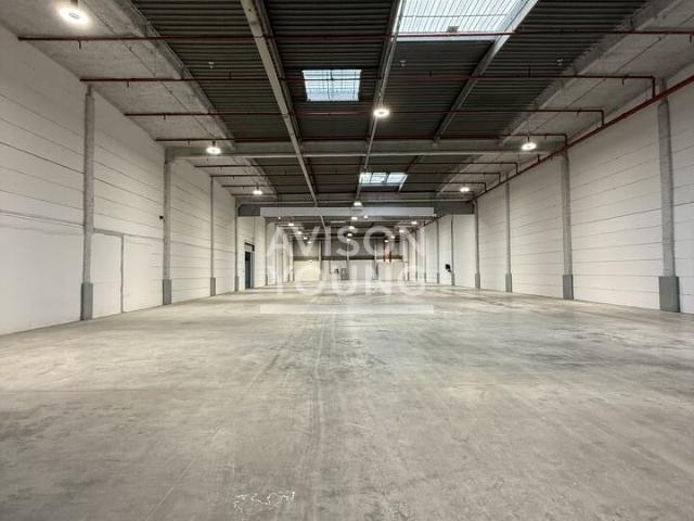 Local Commercial location à Le Raincy, Rosny-sous-bois