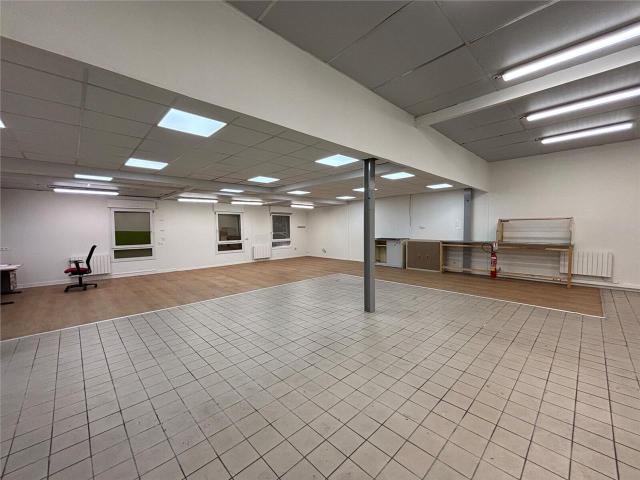Local Commercial location à Rouen, Ruan