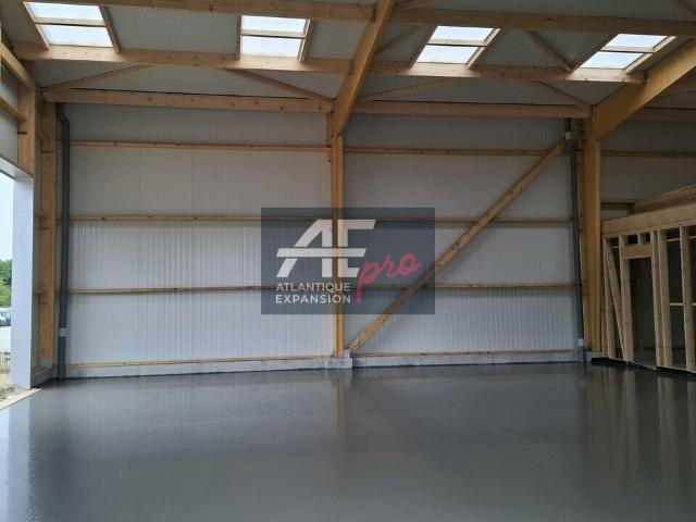 Local Commercial location à Saint-Nazaire, Saint-andré-des-eaux