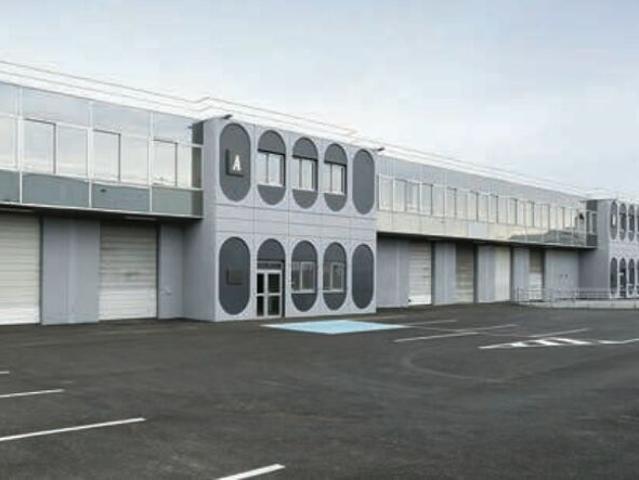Local Commercial location à Saint-Denis, Saint-denis