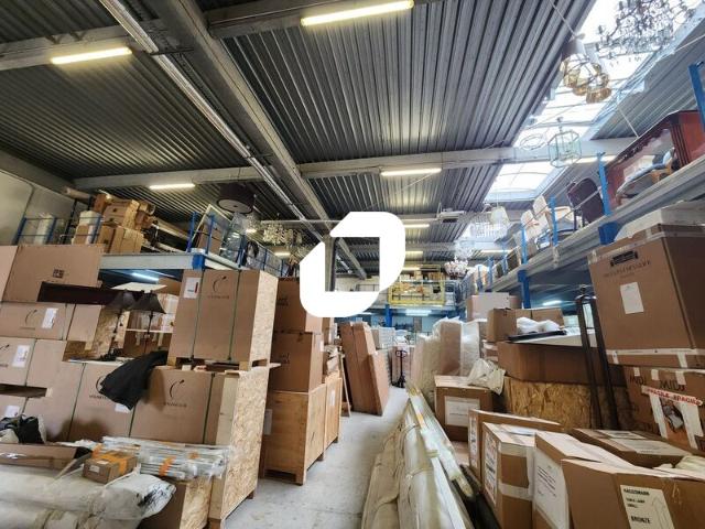 Local Commercial location à Saint-Denis, Saint-denis