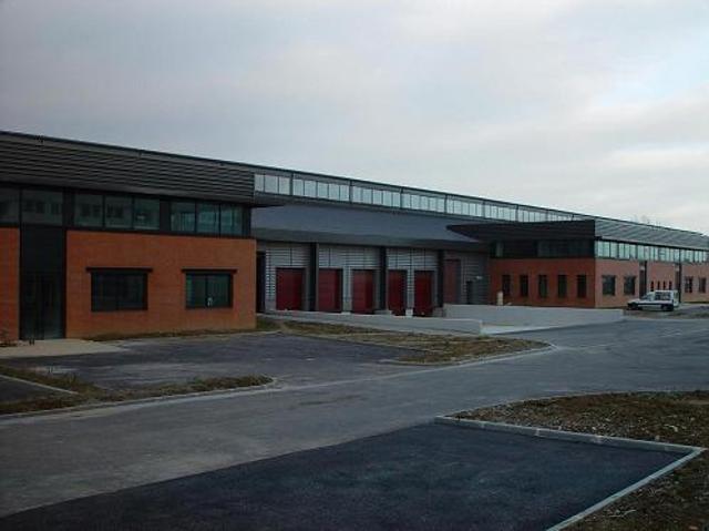 Local Commercial location à Saint-Denis, Saint-denis