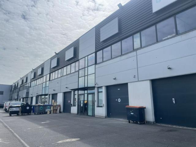 Local Commercial location à Saint-Denis, Saint-denis