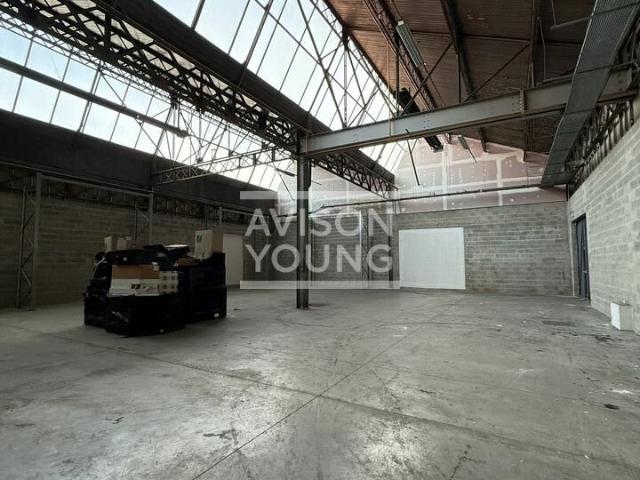 Local Commercial location à Saint-Denis, Saint-denis