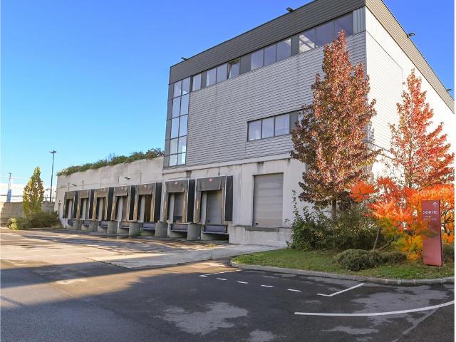 Local Commercial location à Saint-Denis, Saint-denis