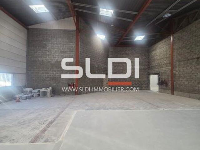 Local Commercial location à Saint-Étienne, Saint-etienne