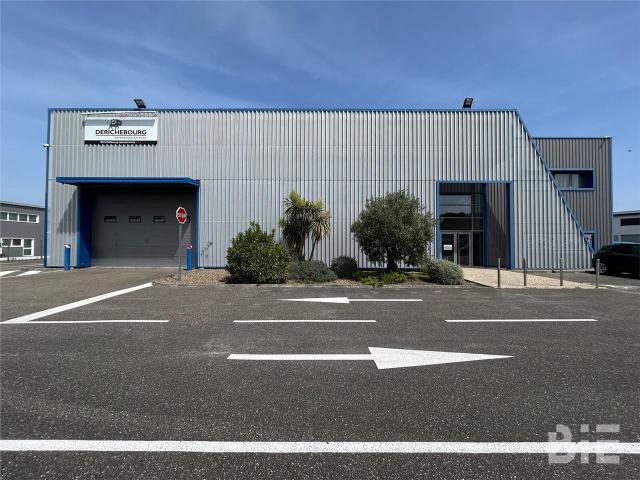 Local Commercial location à Bordeaux, Saint-jean-d'illac