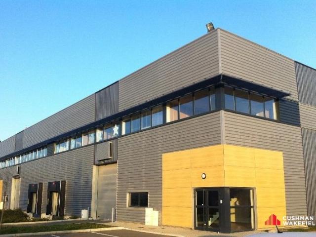 Local Commercial location à Bordeaux, Saint-jean-d'illac