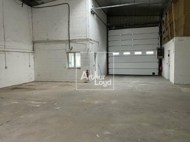 Local Commercial location à Palaiseau, Saint-michel-sur-orge