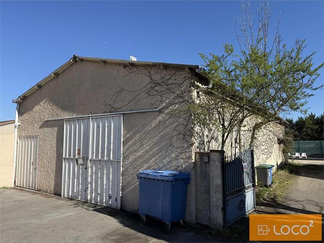 Local Commercial location à Toulouse, Saint-orens-de-gameville