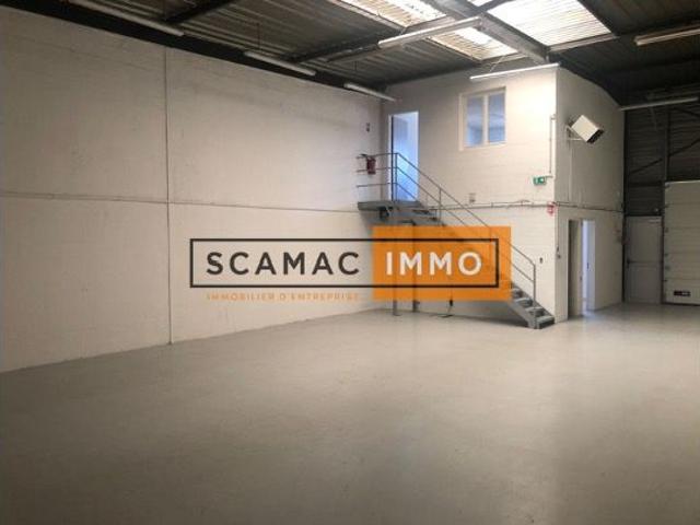 Local Commercial location à Pontoise, Saint-ouen-l'aumône