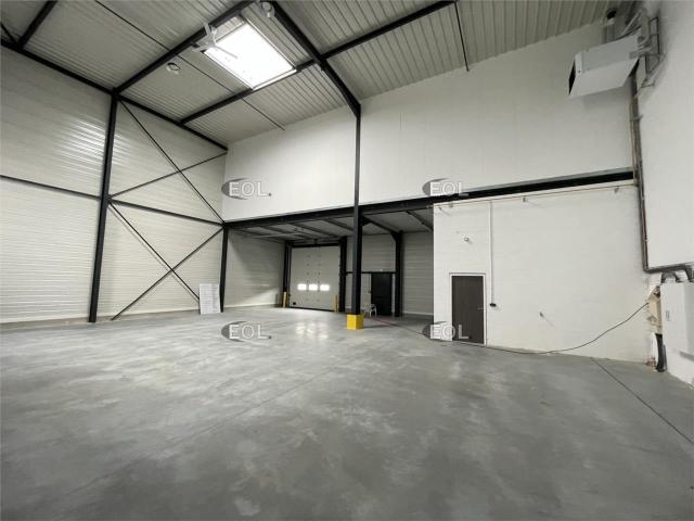 Local Commercial location à Pontoise, Saint-ouen-l'aumône
