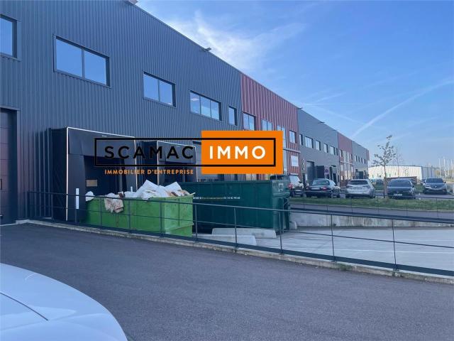 Local Commercial location à Pontoise, Saint-ouen-l'aumône