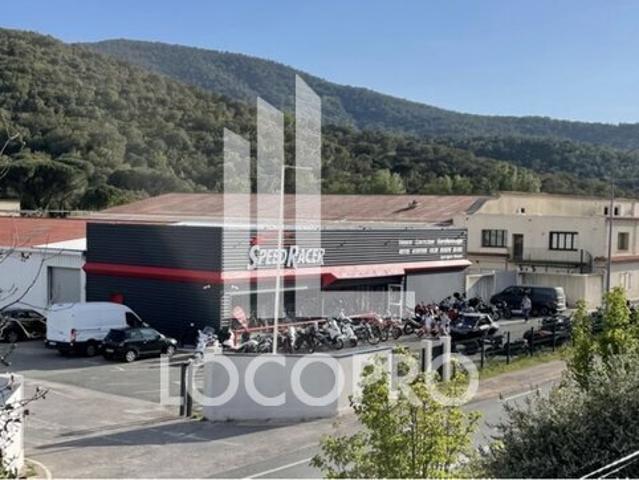 Local Commercial location à Arrondissement de Draguignan, Sainte-maxime