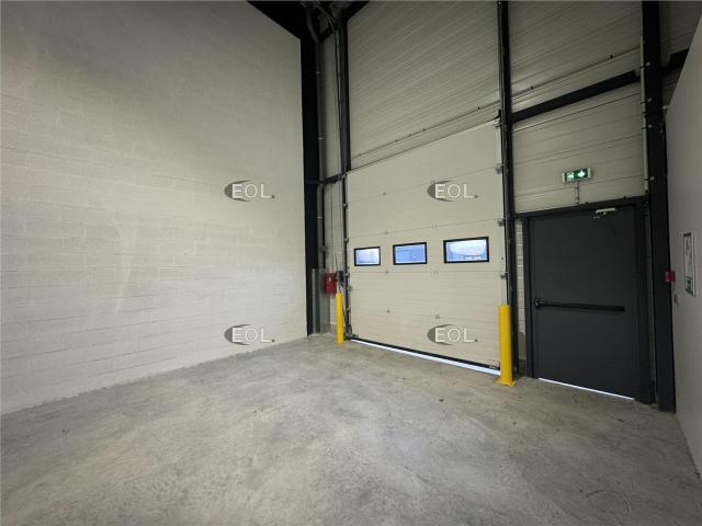 Local Commercial location à Melun, Savigny-le-temple