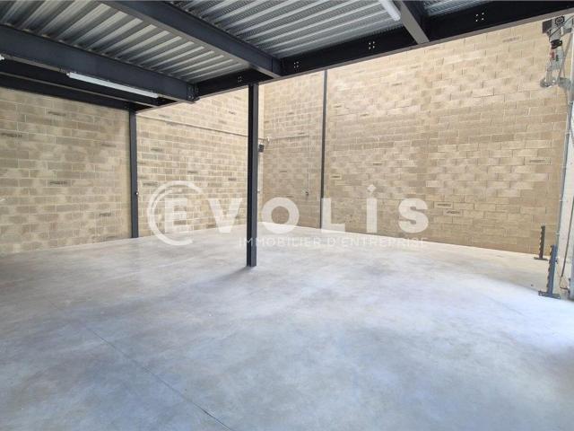 Local Commercial location à Torcy, Bailly-romainvilliers