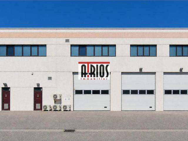 Local Commercial location à Arrondissement de Toulon, Six-fours-les-plages