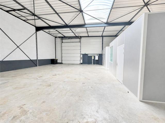 Local Commercial location à Saint-Étienne, Sorbiers