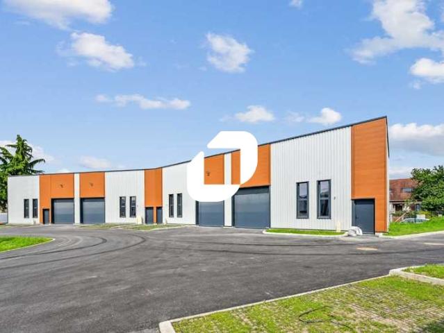 Local Commercial location à Cité de la Prêtresse, Stains