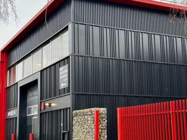 Local Commercial location à Créteil, Sucy-en-brie