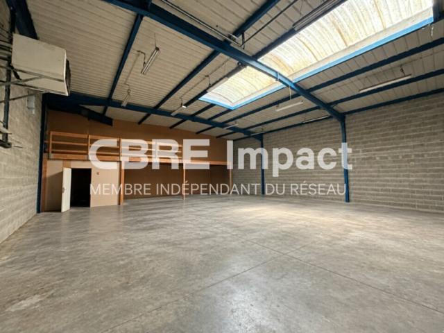 Local Commercial location à Taissy, Marne