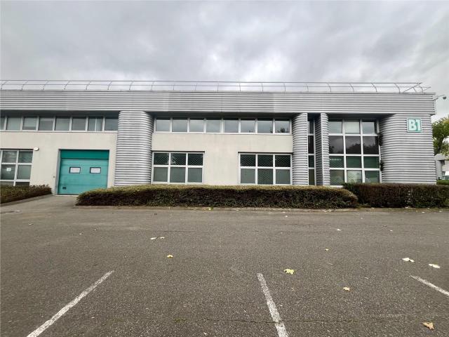 Local Commercial location à Le Raincy, Tremblay-en-france
