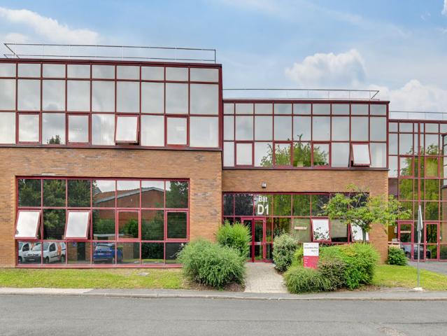 Local Commercial location à Nanterre, Gennevilliers