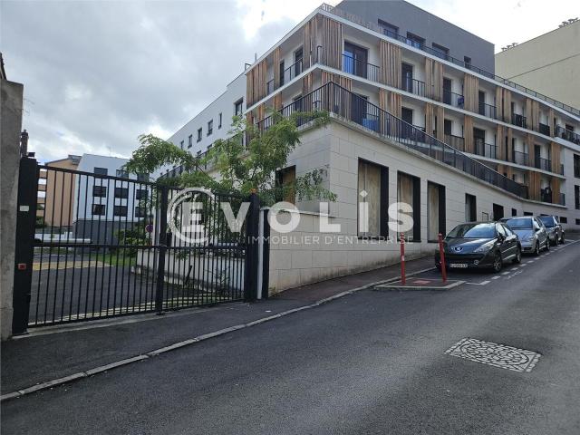 Local Commercial location à Boulogne-Billancourt, Vanves