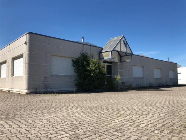 Local Commercial location à Strasbourg, Vendenheim