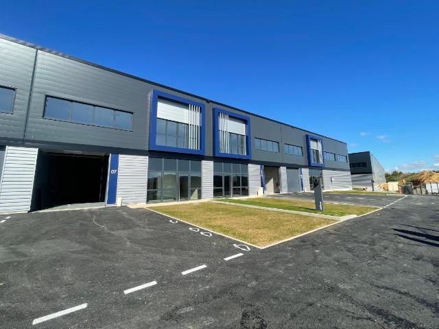 Local Commercial location à Palaiseau, Villejust
