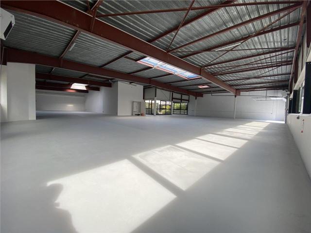 Local Commercial location à Palaiseau, Villebon-sur-yvette