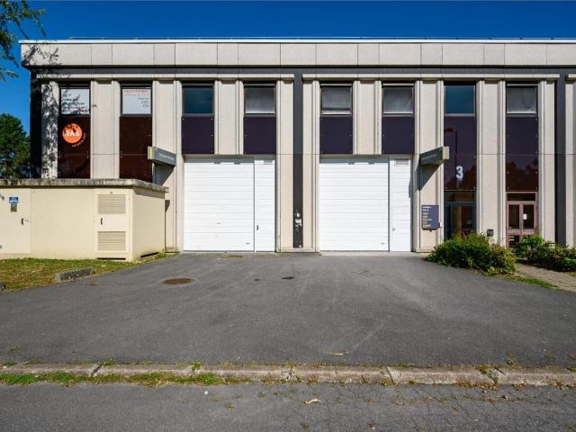 Local Commercial location à Palaiseau, Villebon-sur-yvette