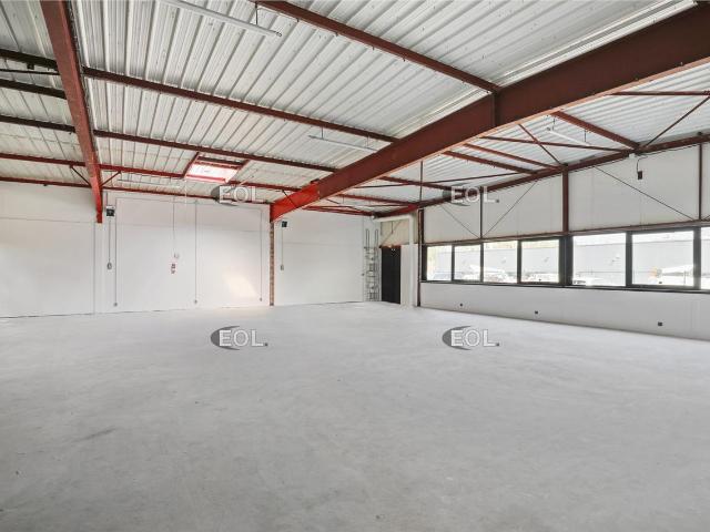 Local Commercial location à Palaiseau, Villejust
