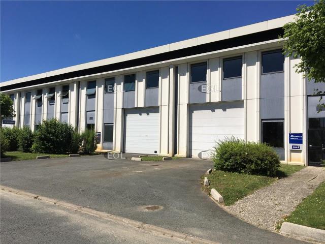 Local Commercial location à Palaiseau, Villejust