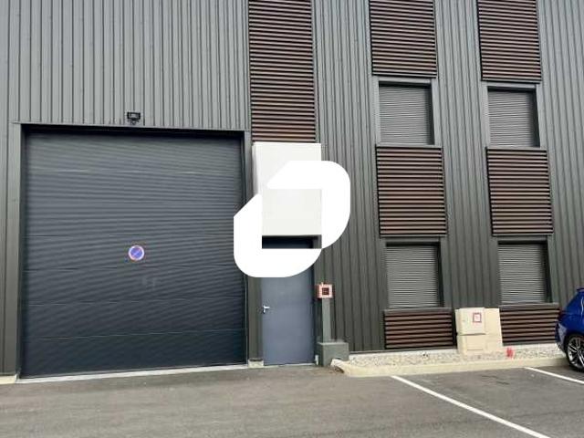 Local Commercial location à Villefranche-sur-Saône, Rhône