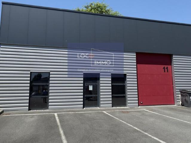 Local Commercial location à Bordeaux, Villenave-d'ornon