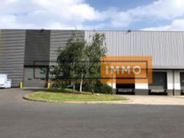 Local Commercial location à Nanterre, Villeneuve-la-garenne