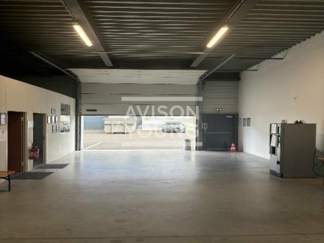 Local Commercial location à Nanterre, Villeneuve-la-garenne